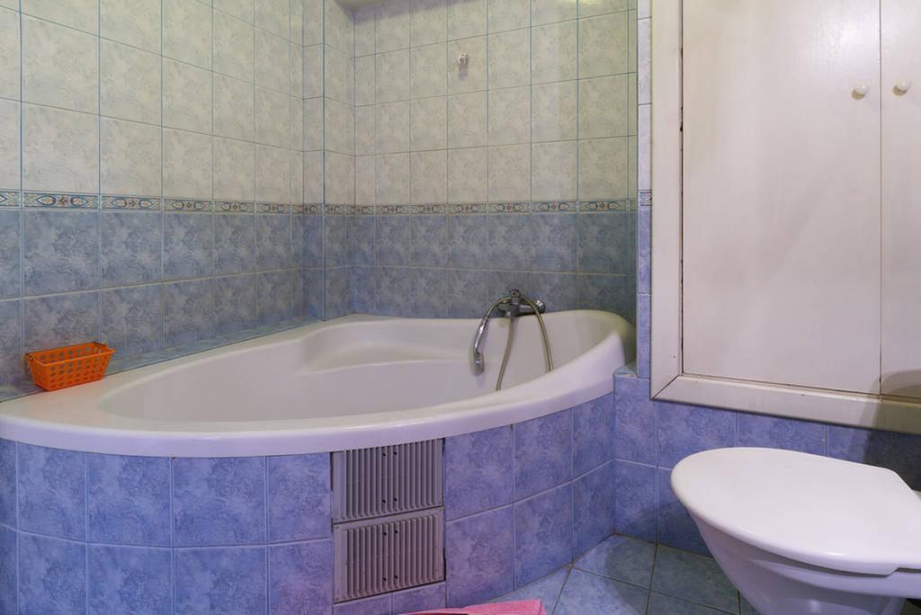 Home Hotel Apartments On Khreshchatyk Area Киев Екстериор снимка