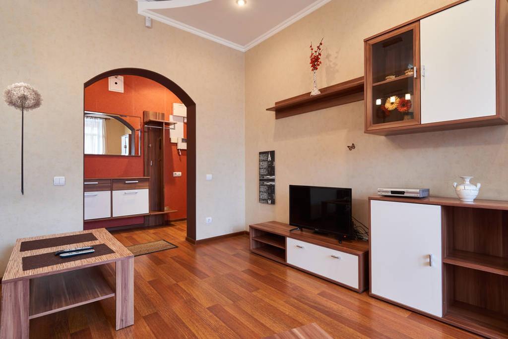 Home Hotel Apartments On Khreshchatyk Area Киев Екстериор снимка