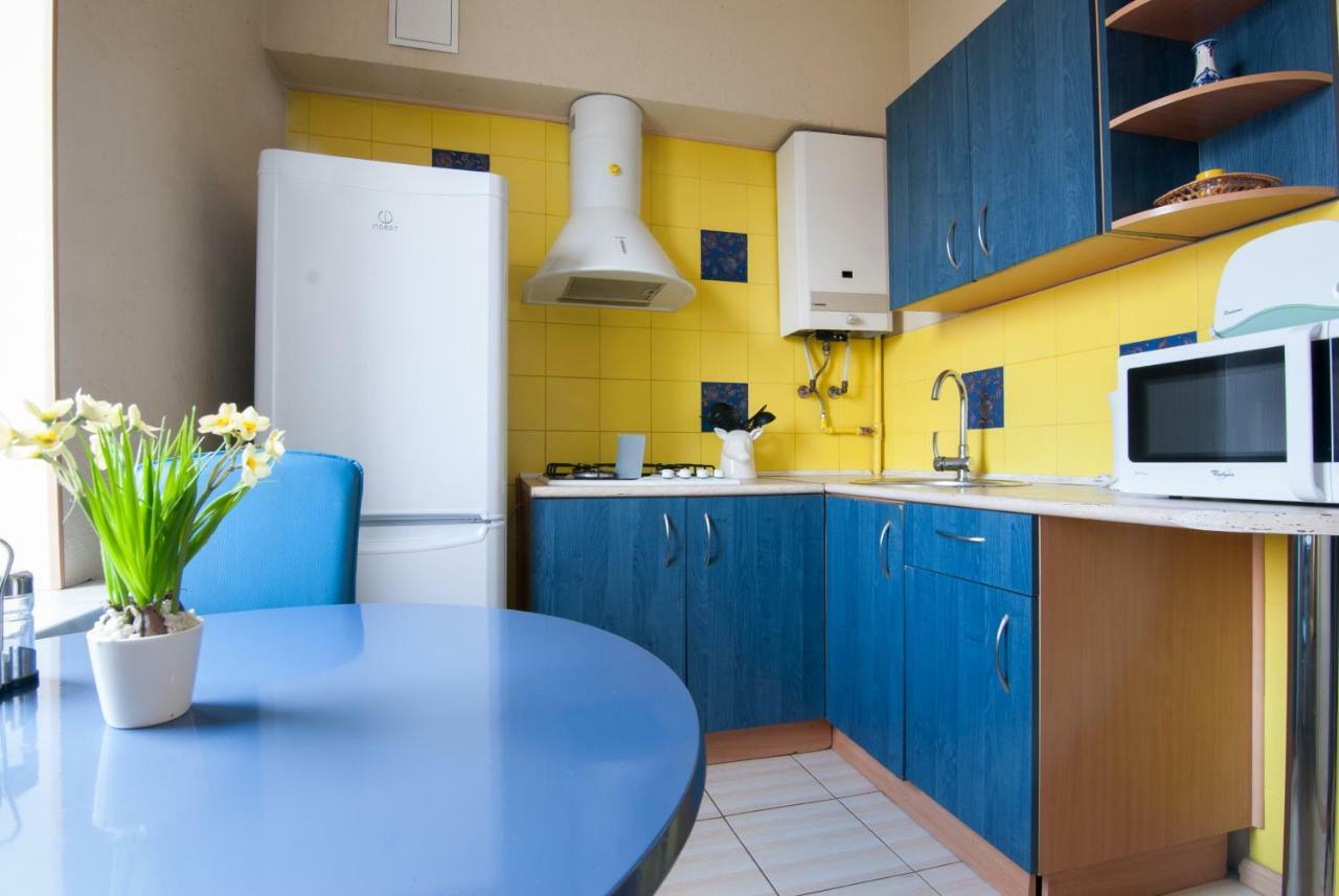 Home Hotel Apartments On Khreshchatyk Area Киев Екстериор снимка